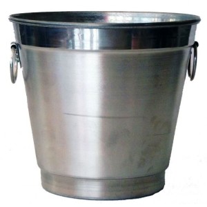 BALDE GELO ALUM 24 CM 6 LTS SOBERANO